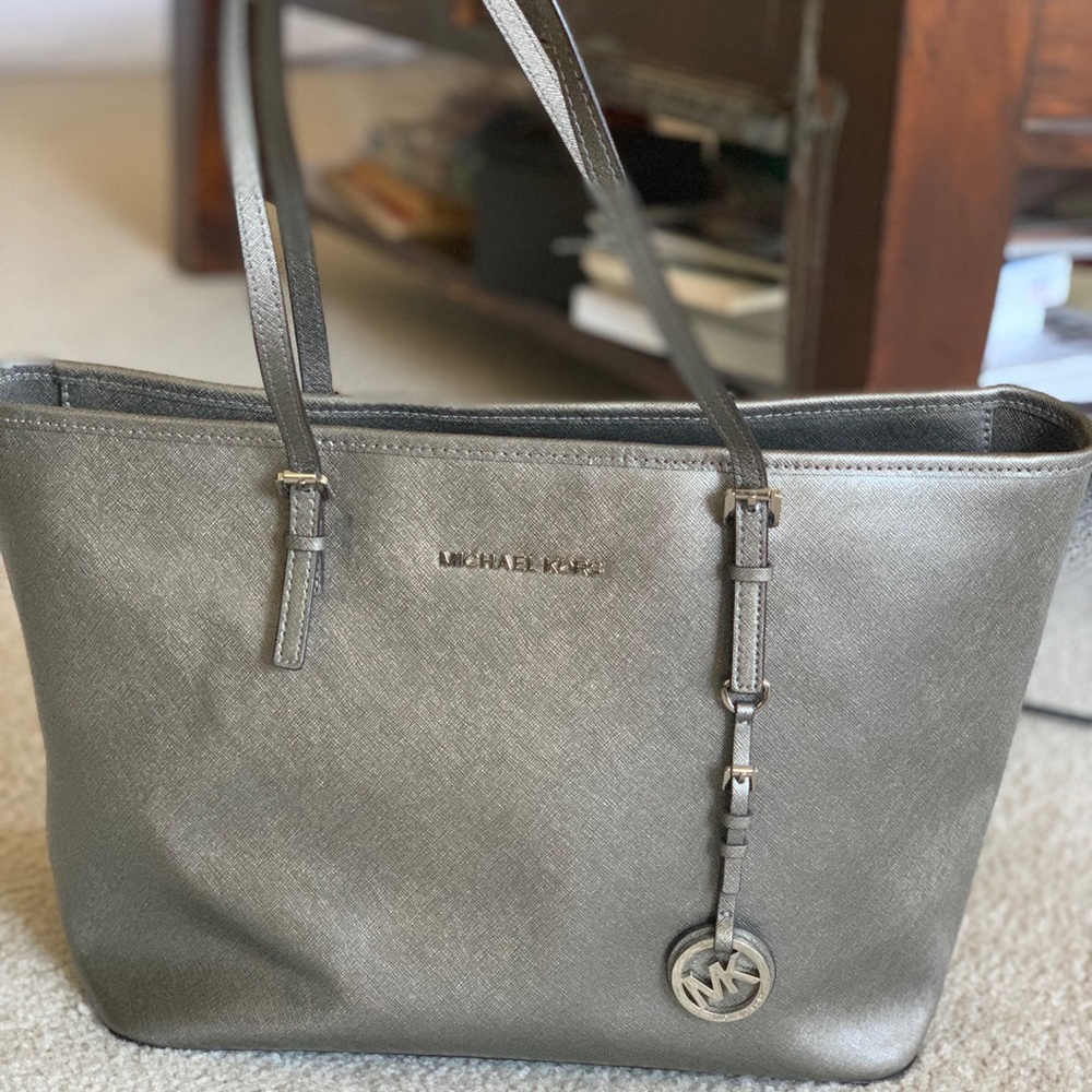 MICHAEL KORS bag